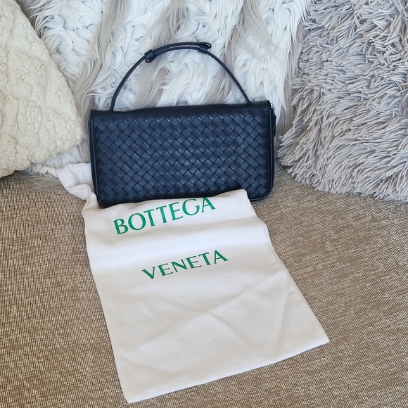 Bottega Veneta Royal Blue Intrecciato Woven Nappa Leather Vn Document Case.. - Picture 1 of 13